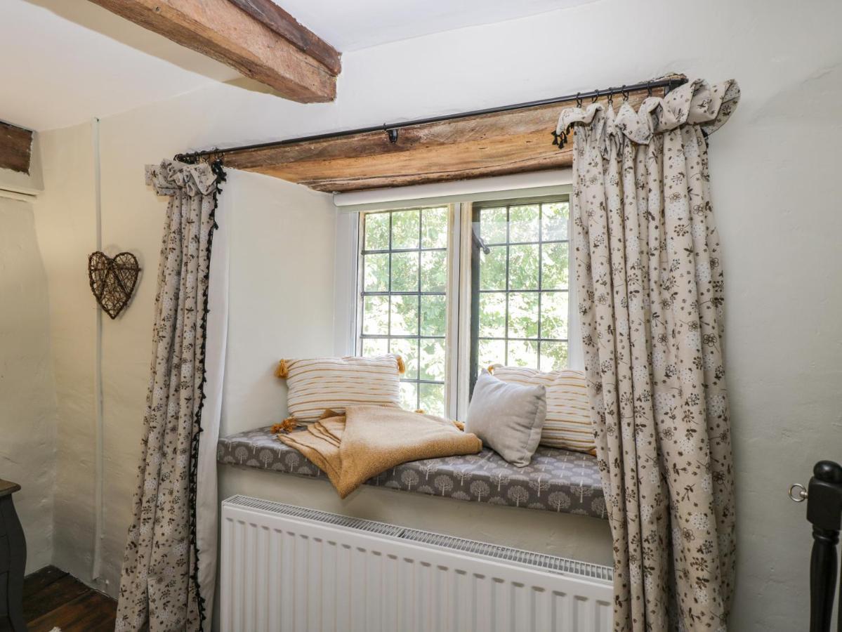 Fox Den Cottage Castle Combe Esterno foto