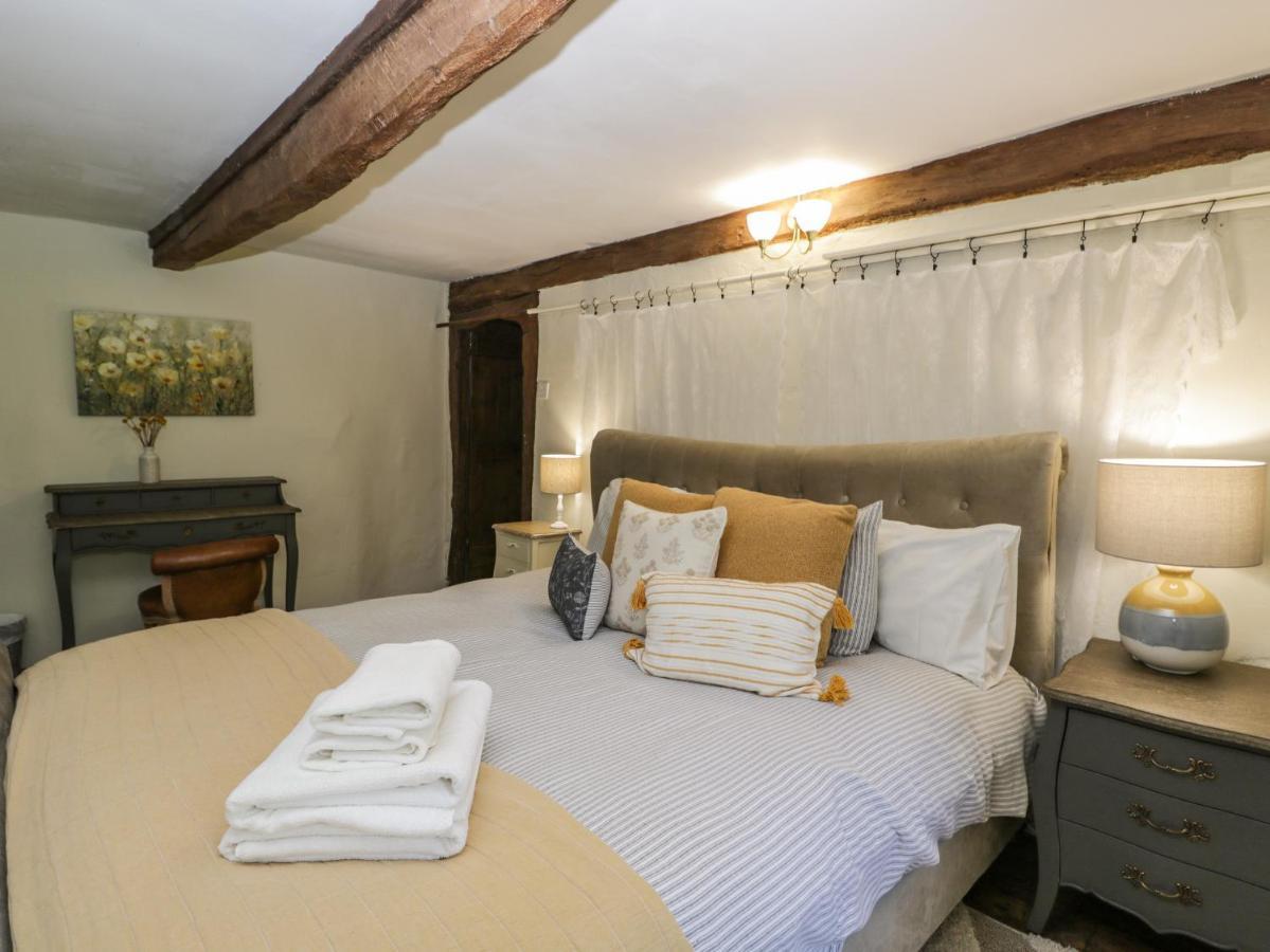Fox Den Cottage Castle Combe Esterno foto